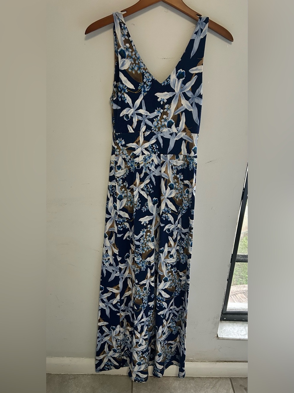 Tommy Bahama Navy Floral V-Neck Maxi Jumpsuit